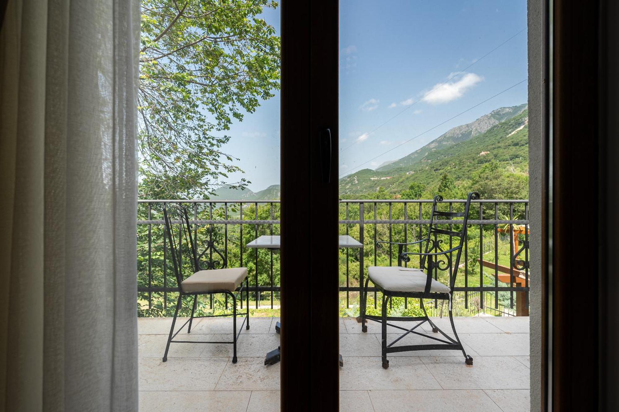 Sunset&Sunrise Villas Stanisici Budva Exterior foto